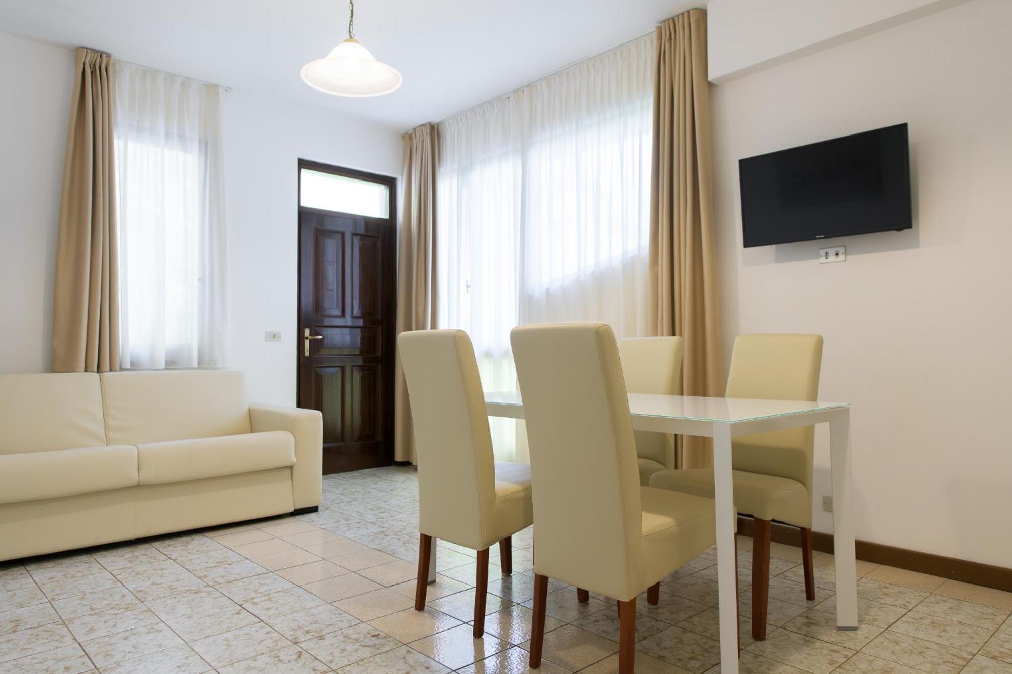 Residence Oasi Лімоне-суль-Гарда Екстер'єр фото
